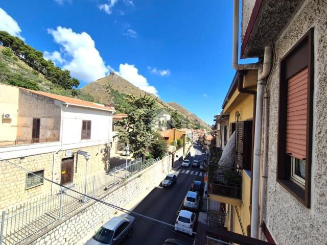 Appartamento in vendita di 90 m² in Via Provinciale, 393