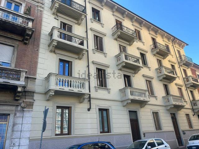 Appartamento in vendita di 90 m² in Via Prali, 20