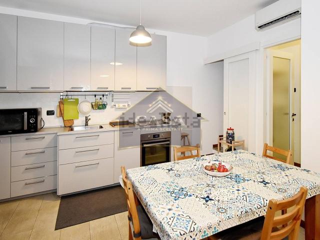 Appartamento in vendita di 90 m² in Via Privata Caduti sul Lavoro, 5