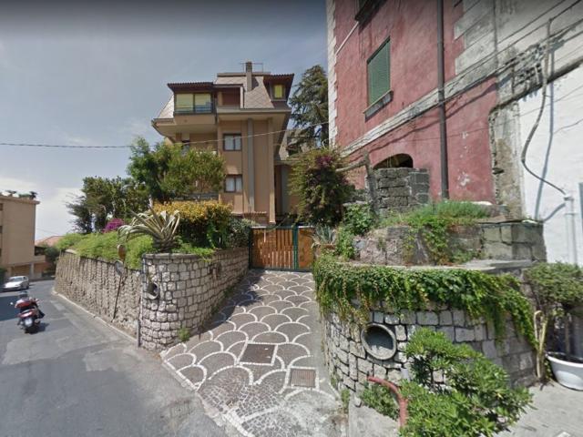 Appartamento in vendita di 90 m² in Via Raffaele Bosco, 27