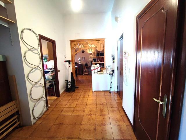 Appartamento in vendita di 90 m² in Via Raffaele de Ferrari