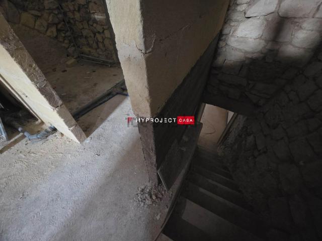 Appartamento in vendita di 90 m² in Via Regina Margherita