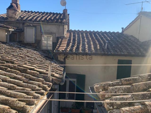Appartamento in vendita di 90 m² in Via Rimembranze, 8