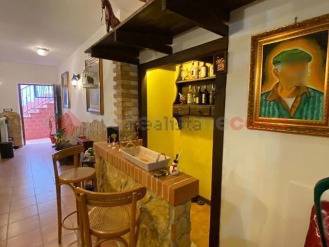 Appartamento in vendita di 90 m² in Via Roma
