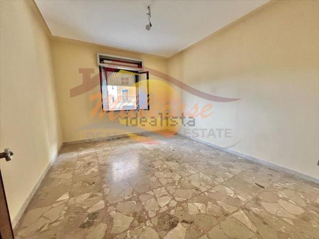 Appartamento in vendita di 90 m² in Via Romagna