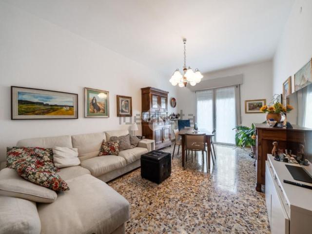 Appartamento in vendita di 90 m² in Via Romolo Gessi, 3