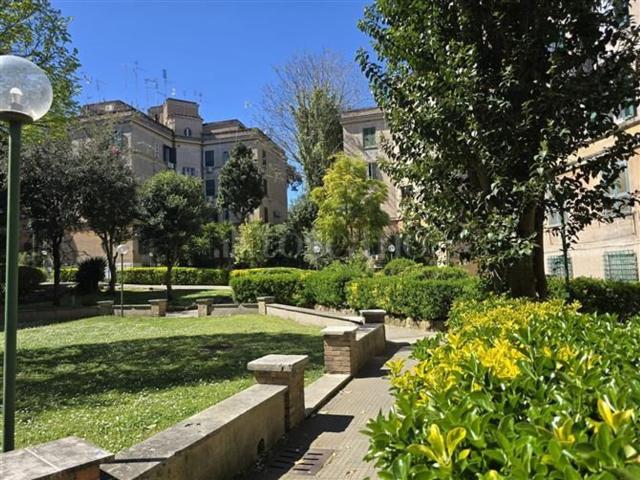 Appartamento in vendita di 90 m² in Via Roberto de Nobili