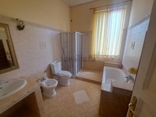 Appartamento in vendita di 90 m² in Via Rovere, 4