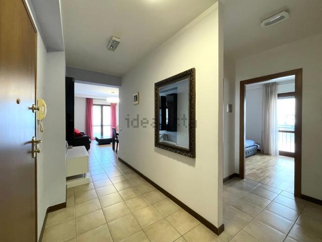 Appartamento in vendita di 90 m² in Via Ruggero Bonghi, 10