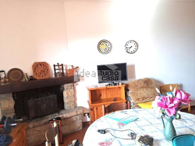 Appartamento in vendita di 90 m² in Via Scullaro
