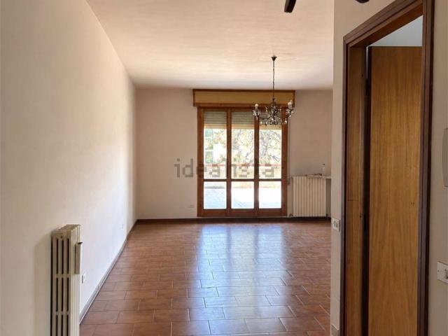 Appartamento in vendita di 90 m² in Via Sant&apos Ambrogio