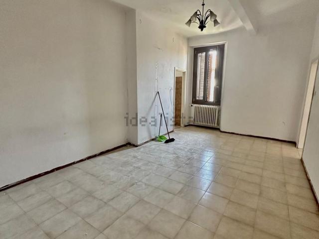 Appartamento in vendita di 90 m² in Via Sant&apos Anna