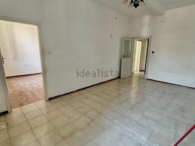 Appartamento in vendita di 90 m² in Via Sant&apos Anna