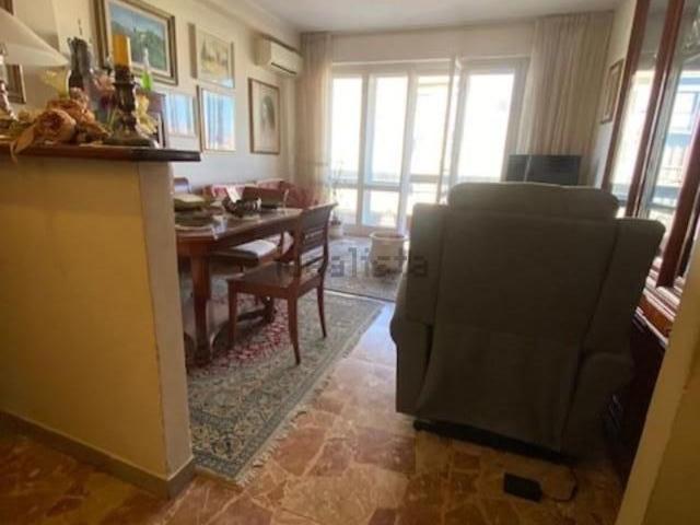 Appartamento in vendita di 90 m² in Via Santa Caterina, 55041