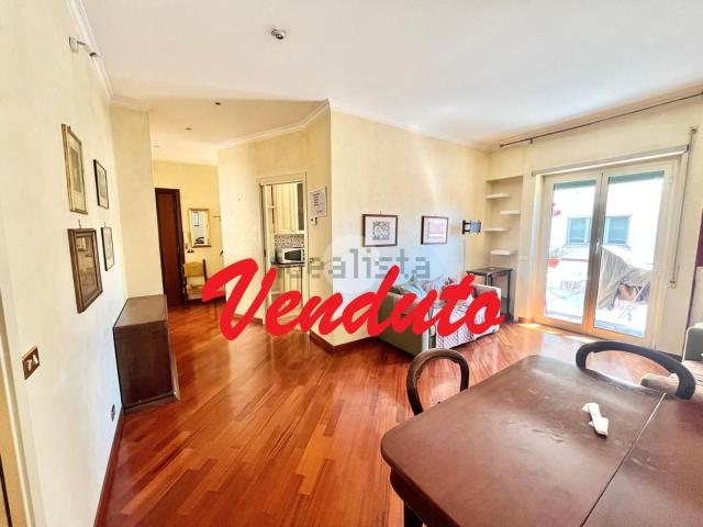 Appartamento in vendita di 90 m² in Via Santa Croce in Gerusalemme