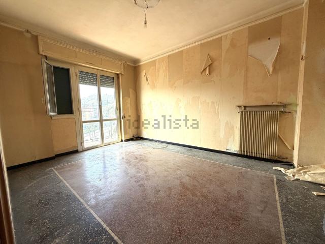 Appartamento in vendita di 90 m² in Via San Bartolomeo del Fossato, 90