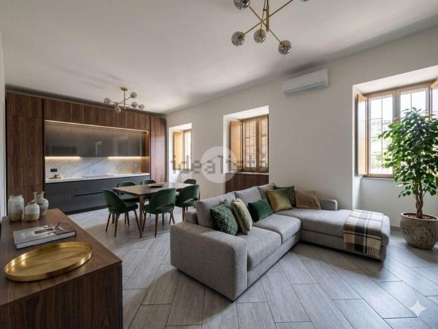 Appartamento in vendita di 90 m² in Via San Giovanni Battista della Salle, 8
