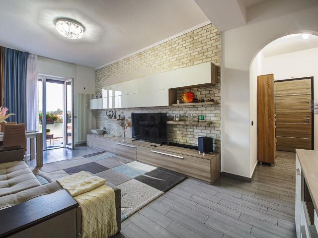 Appartamento in vendita di 90 m² in Via San Filippo Neri, 25