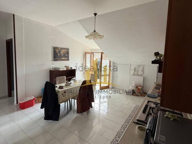 Appartamento in vendita di 90 m² in Via San Francesco D&apos Assisi
