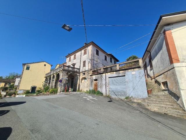 Appartamento in vendita di 90 m² in Via San Maurizio