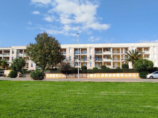 Appartamento in vendita di 90 m² in Via San Marino, 10