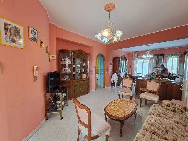 Appartamento in vendita di 90 m² in Via San Maria, 84