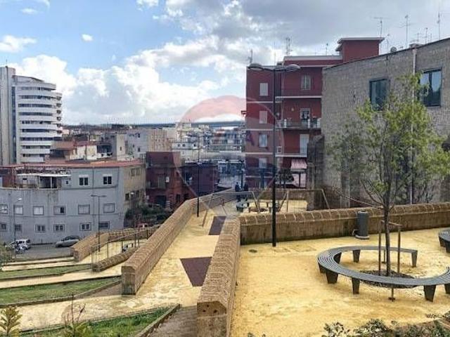Appartamento in vendita di 90 m² in Via San Maria Ai Monti, 96