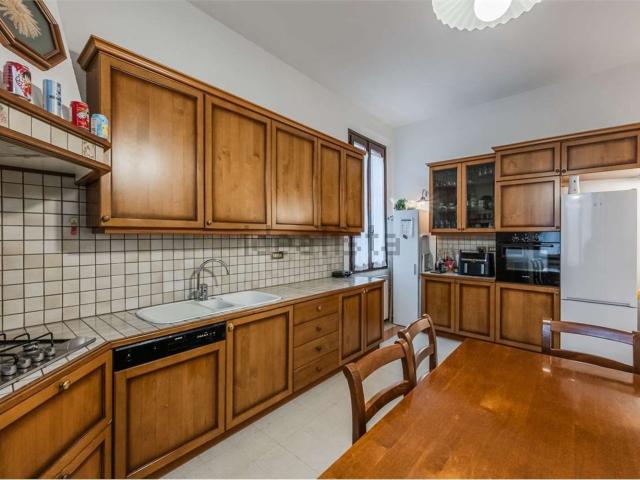 Appartamento in vendita di 90 m² in Via San Martino, 41
