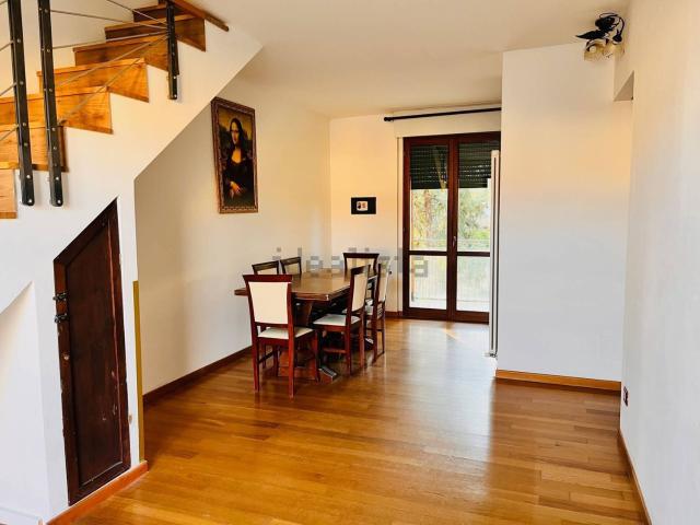 Appartamento in vendita di 90 m² in Via San Pietro