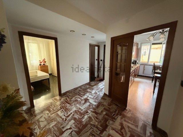 Appartamento in vendita di 90 m² in Via San Remo, 122