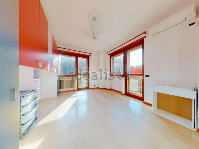 Appartamento in vendita di 90 m² in Via Sandro Botticelli, 13