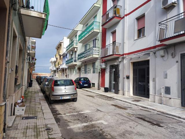 Appartamento in vendita di 90 m² in Via Sabaudia