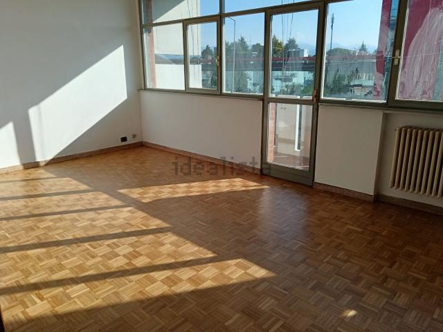 Appartamento in vendita di 90 m² in Via Sabbio, 90
