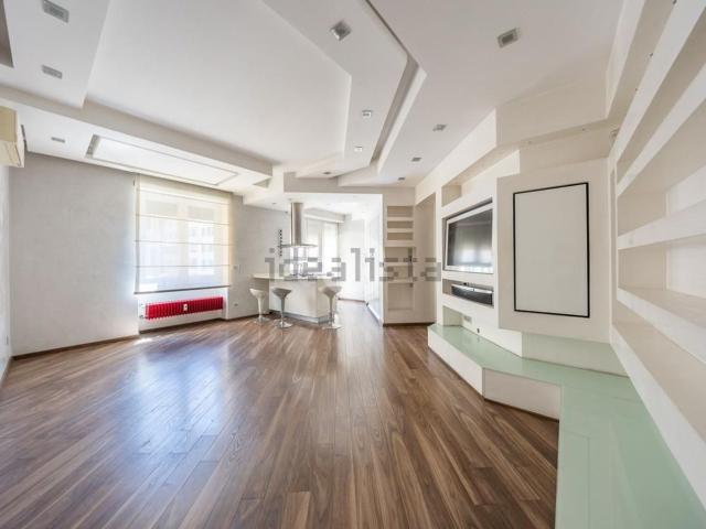 Appartamento in vendita di 90 m² in Via Saluzzo