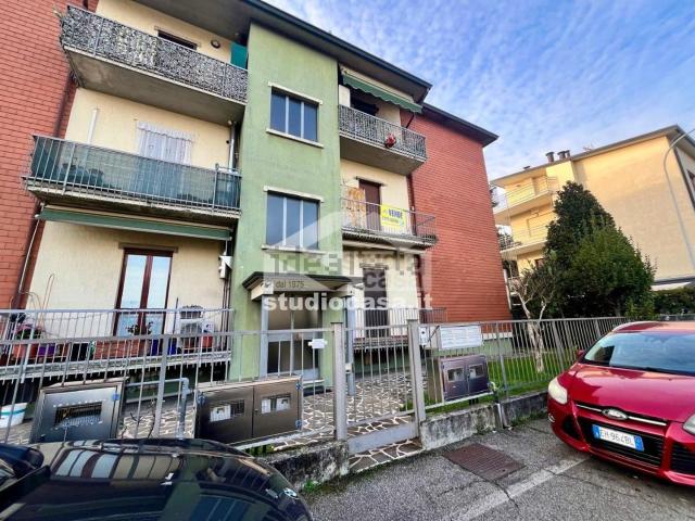 Appartamento in vendita di 90 m² in Via Sempione