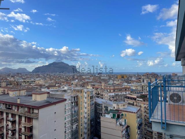 Appartamento in vendita di 90 m² in Via Sebastiano la Franca, 114