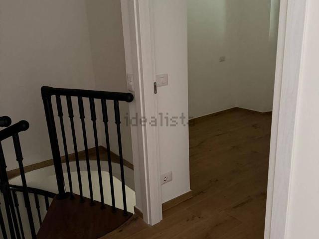 Appartamento in vendita di 90 m² in Via Silvio Pellico, 61