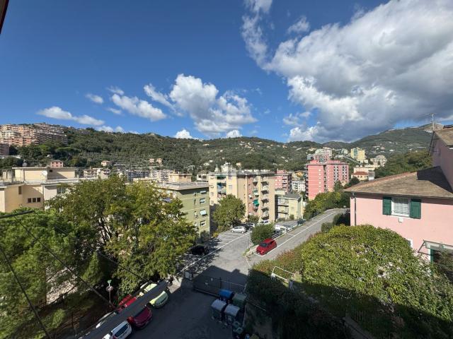 Appartamento in vendita di 90 m² in Via Stefanina Moro, 111