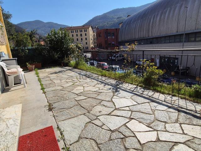 Appartamento in vendita di 90 m² in Via Struppa, 284