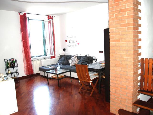 Appartamento in vendita di 90 m² in Via Strozzi, 11
