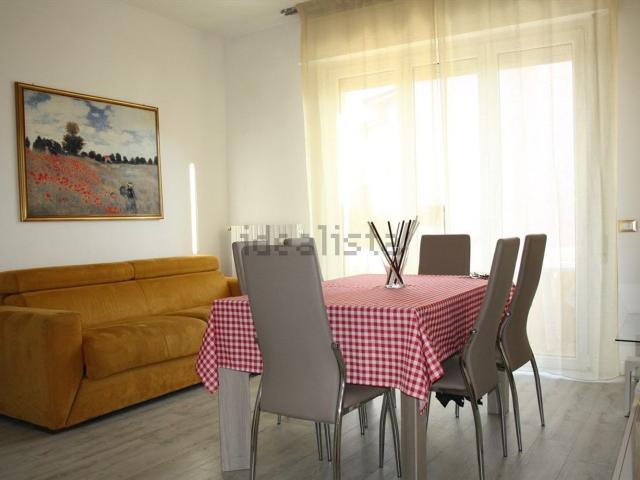 Appartamento in vendita di 90 m² in Viale Marconi, 80