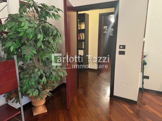 Appartamento in vendita di 90 m² in Viale Ombrone
