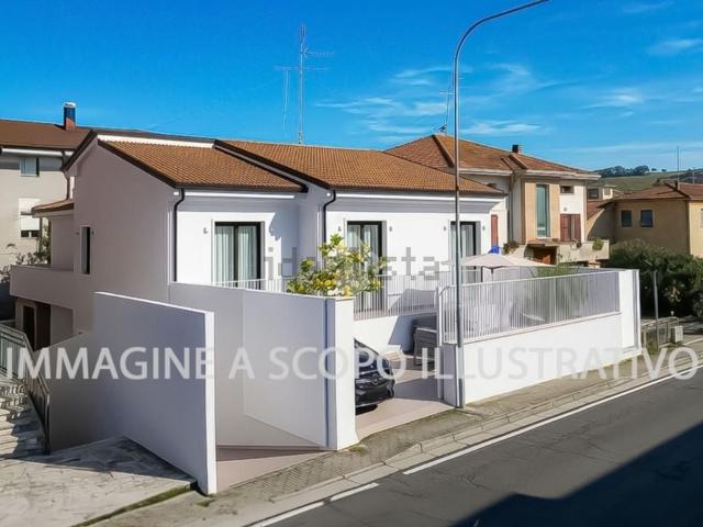 Appartamento in vendita di 90 m² in Viale Cavour, 17
