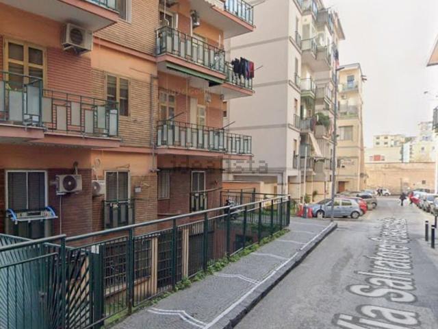 Appartamento in vendita di 90 m² in Viale Europa, 160