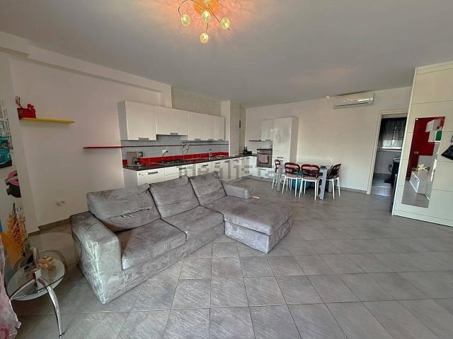 Appartamento in vendita di 90 m² in Viale Europa