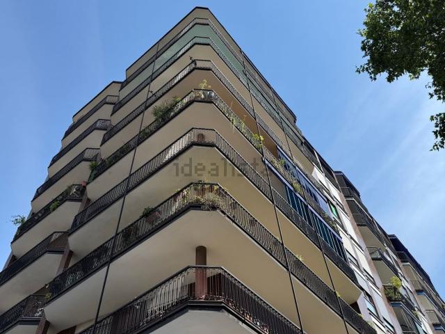 Appartamento in vendita di 90 m² in Viale Enrico Martini