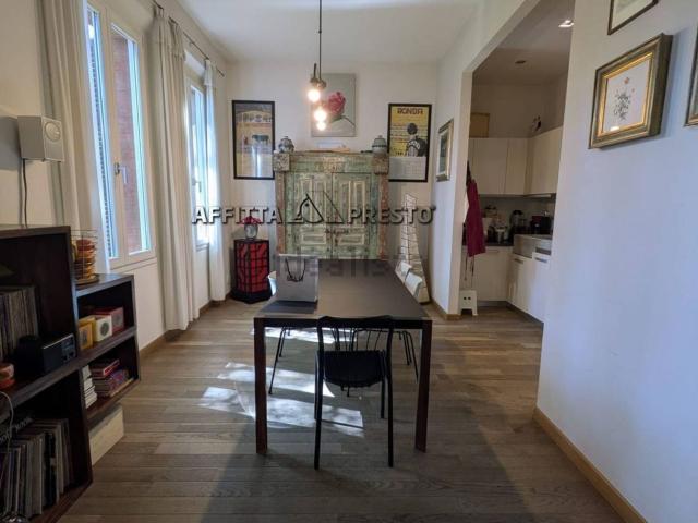 Appartamento in vendita di 90 m² in Viale Fulcieri Paulucci di Calboli