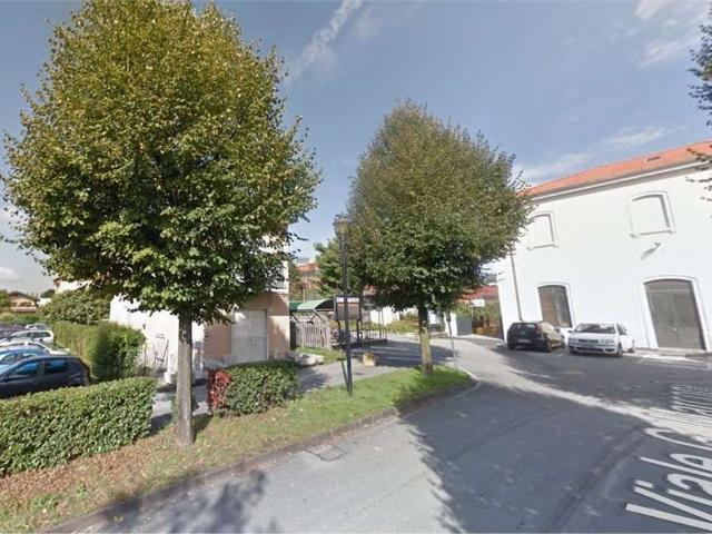 Appartamento in vendita di 90 m² in Viale G. Marconi, 9
