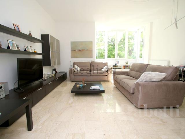 Appartamento in vendita di 90 m² in Viale Luigi Cadorna, 13