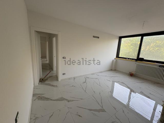 Appartamento in vendita di 90 m² in Viale Leon Battista Alberti